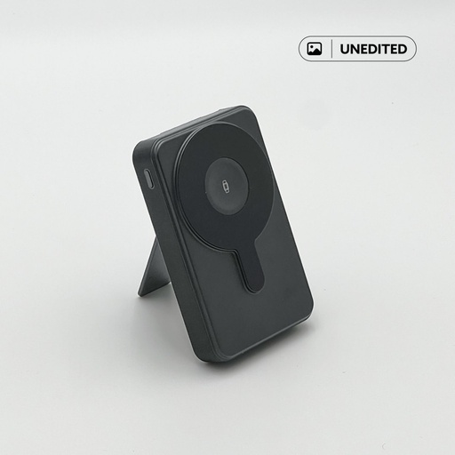 SOLARO - @memorii 10000 mAh All-in-One Wireless Powerbank - Black